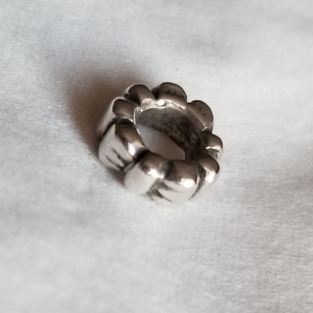 Pandora Silver bow spacer charm